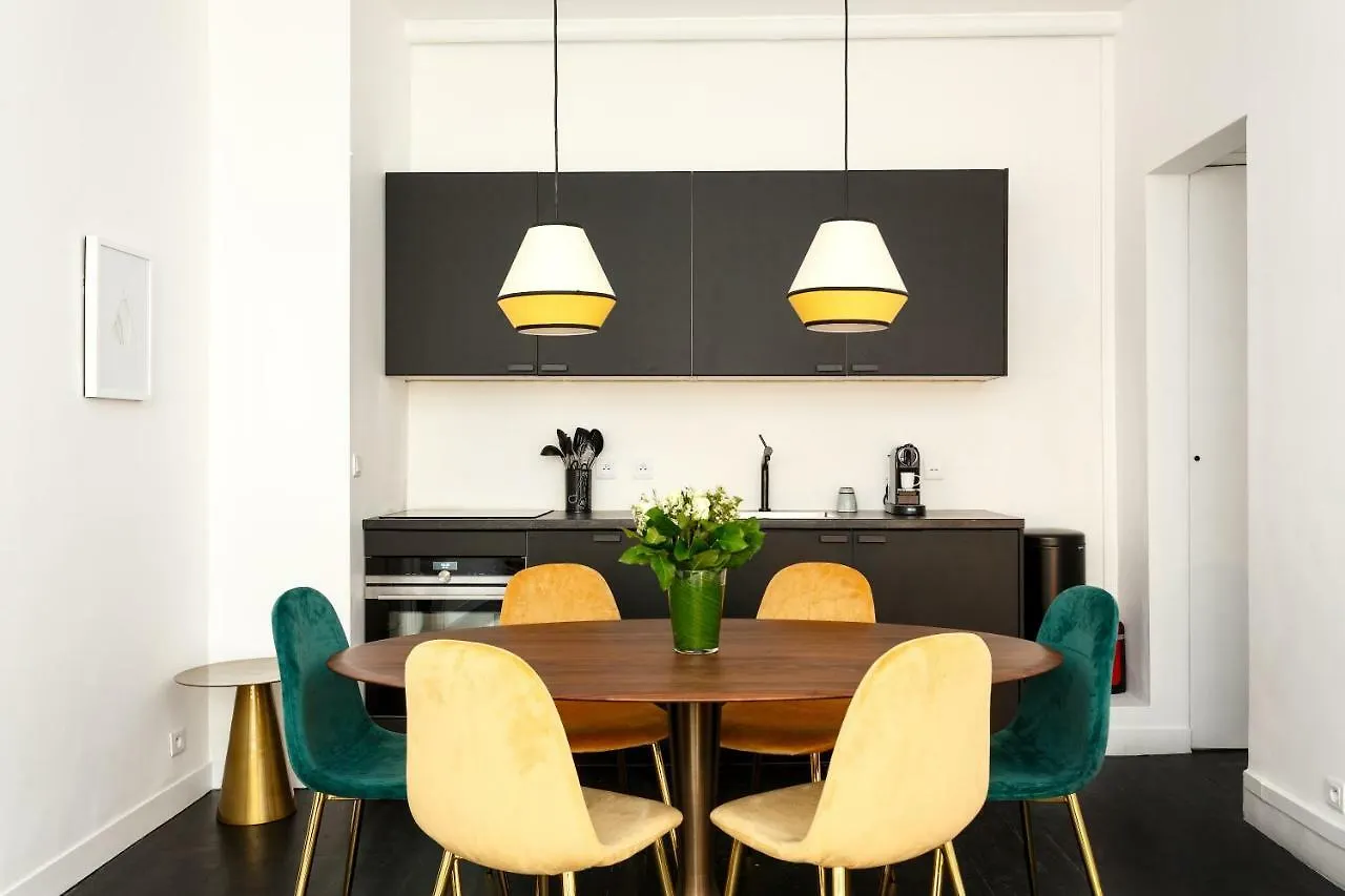 Habitat Parisien - Ponthieu Champs Elysees Paříž