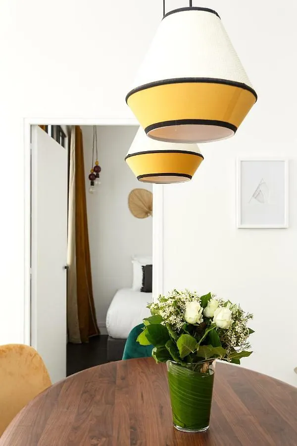 Habitat Parisien - Ponthieu Champs Elysees * Paříž