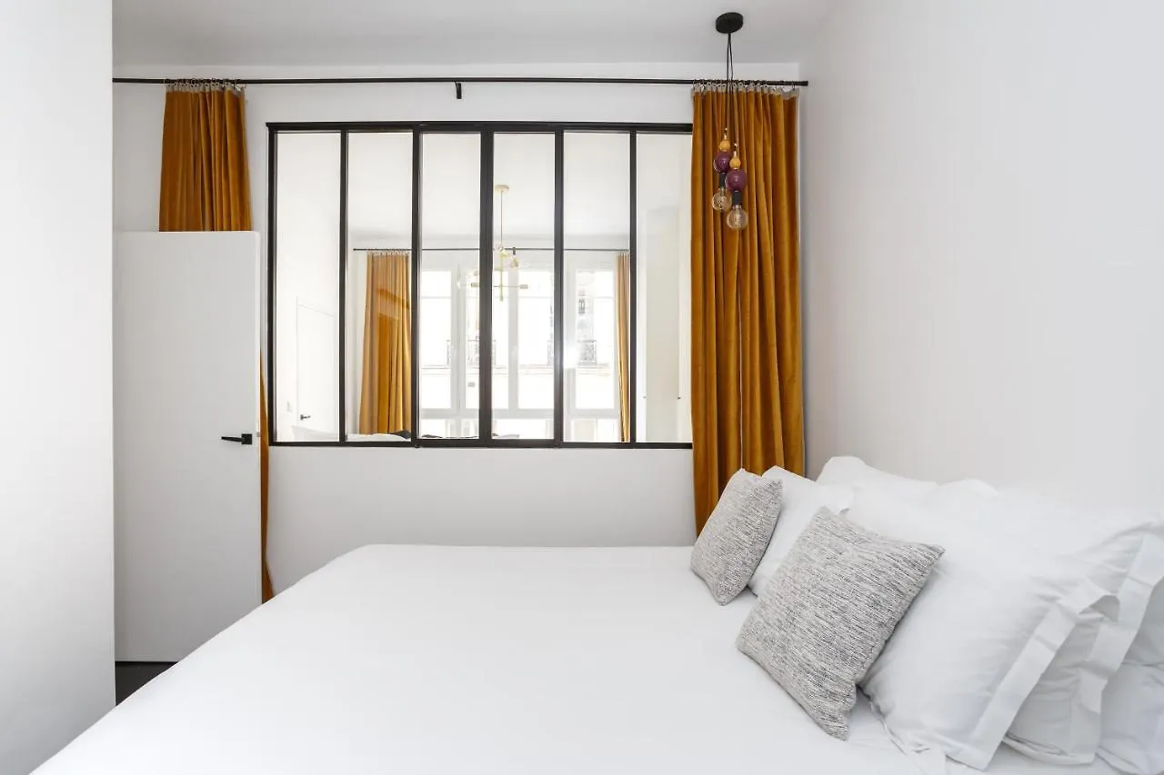 Habitat Parisien - Ponthieu Champs Elysees Apartmán