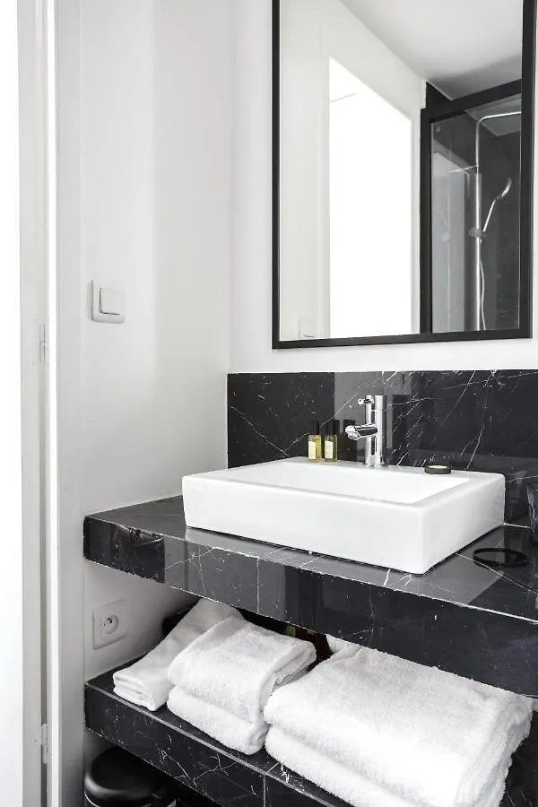 Habitat Parisien - Ponthieu Champs Elysees Apartmán